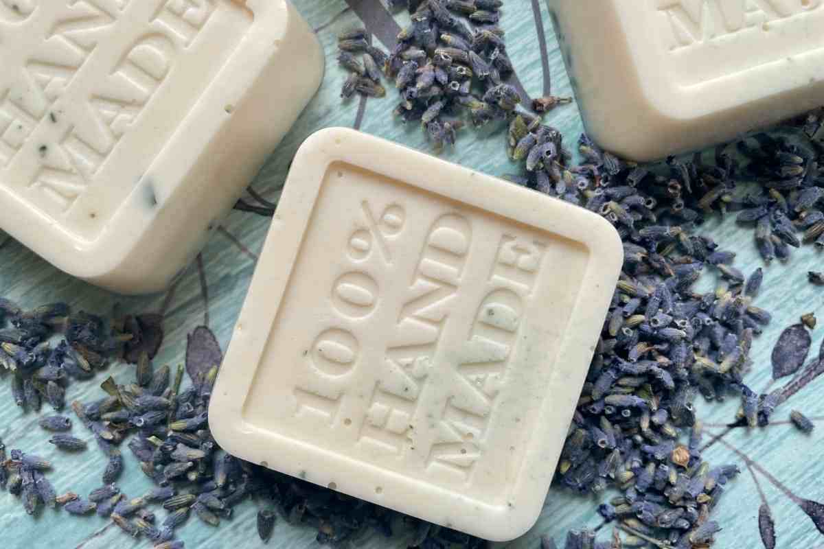 Il "rimedio della nonna" che hanno dimenticato tutti: se lo fai prima di dormire per te sarà la svolta